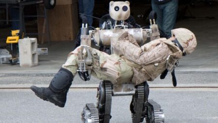ABD’li kumandan tarih verdi: Robot askerler gerçek oluyor!