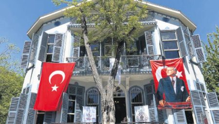 Büyükada’nın edebiyat meclisi